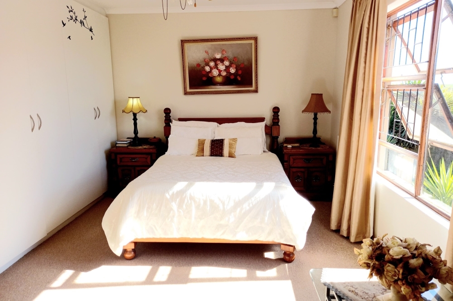 3 Bedroom Property for Sale in Vredenburg Western Cape